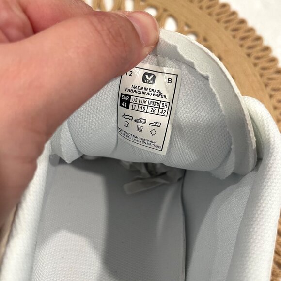 NWOT Veja Campo Leather White Natural Sneakers Size Men's 11 - Picture 4 of 11
